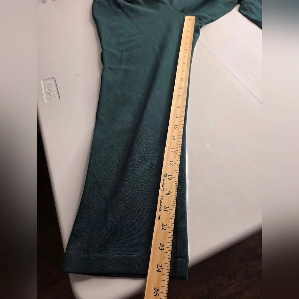 Calvin Klein Size 12 Pine Green Pull-On Ponte Pants Office Cd-2174
